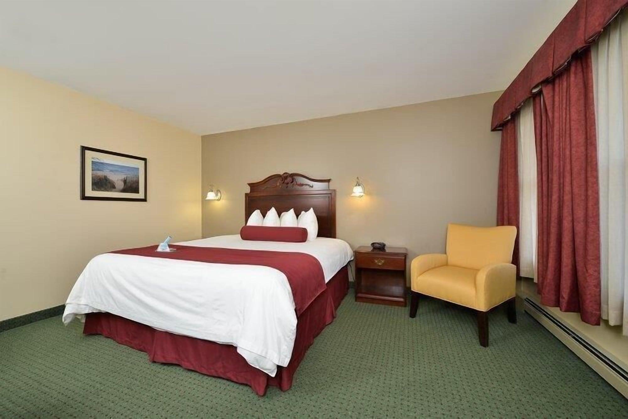 Best Western The Hotel Chequamegon Ashland Extérieur photo